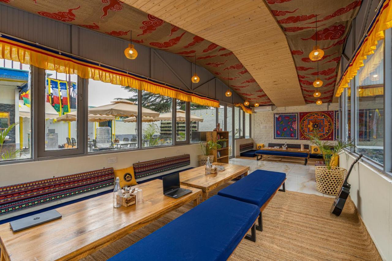 The Hosteller Mcleodganj, Mall Road McLeod Ganj Exterior photo