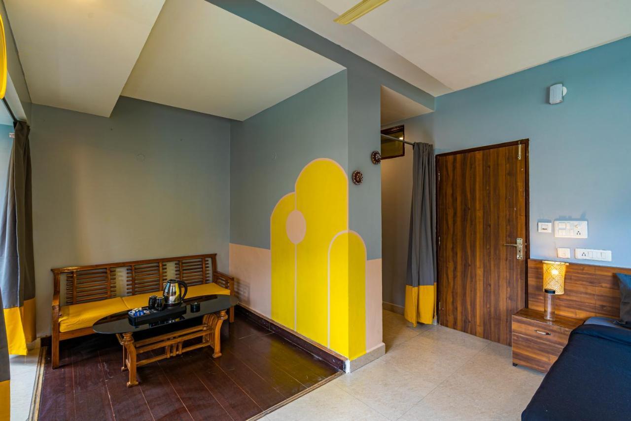 The Hosteller Mcleodganj, Mall Road McLeod Ganj Exterior photo